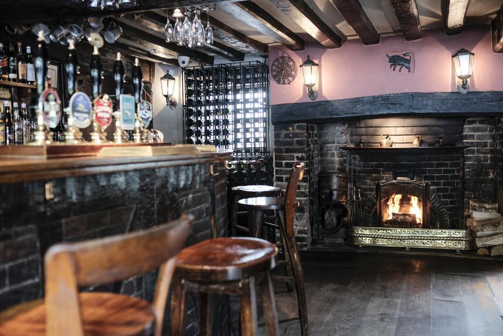 Bull Inn Reading Exterior foto